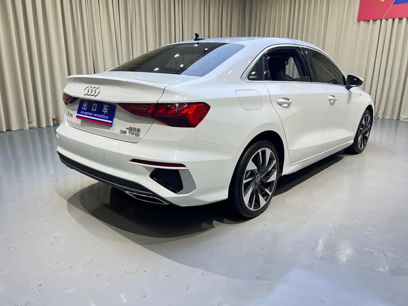 2023 Audi A3 A3L Limousine 35 TFSI Fashion Sport — миниатюра 4