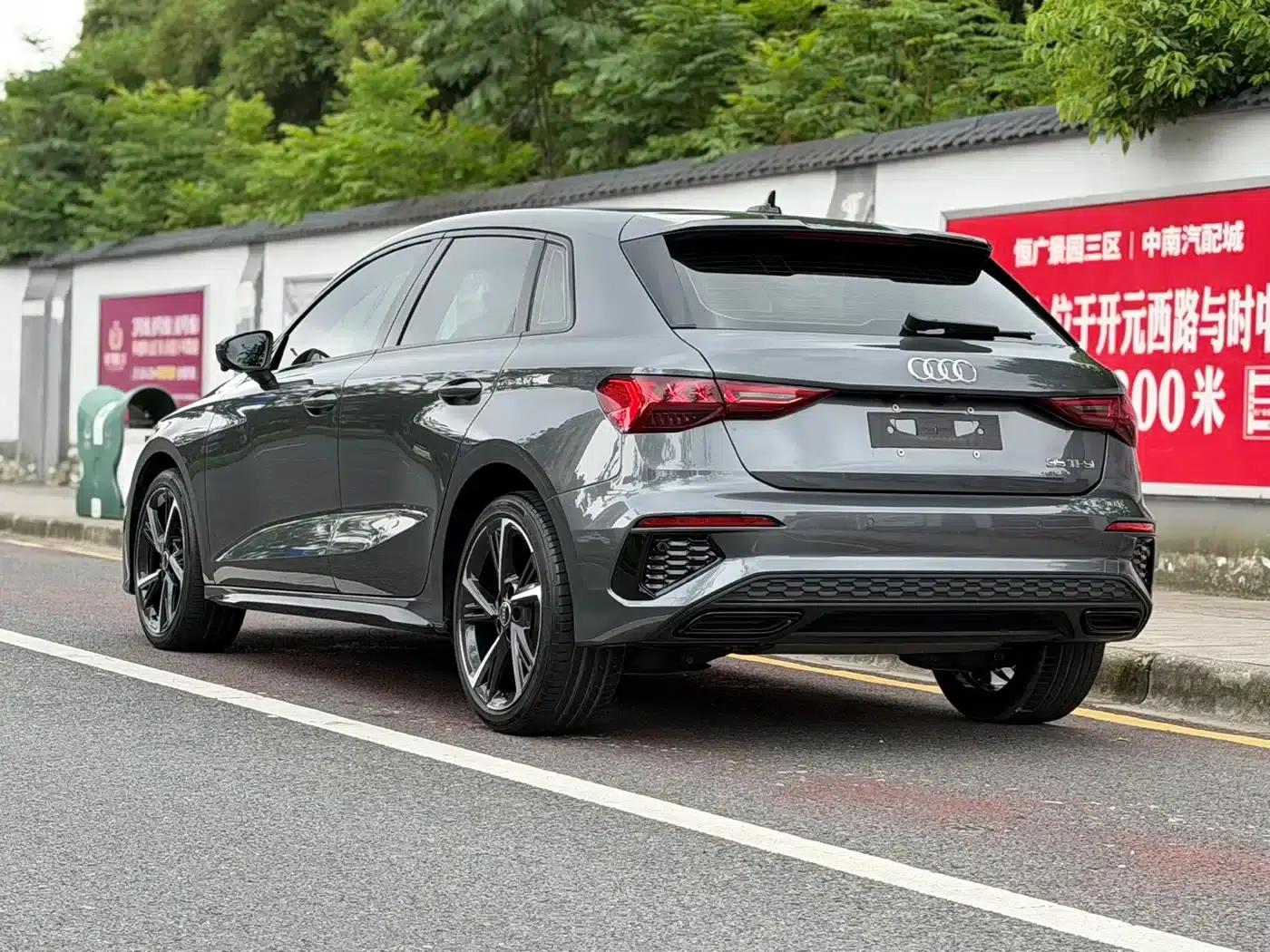Audi A3 2022 Sportback 35 TFSI Fashion Sport — миниатюра 6