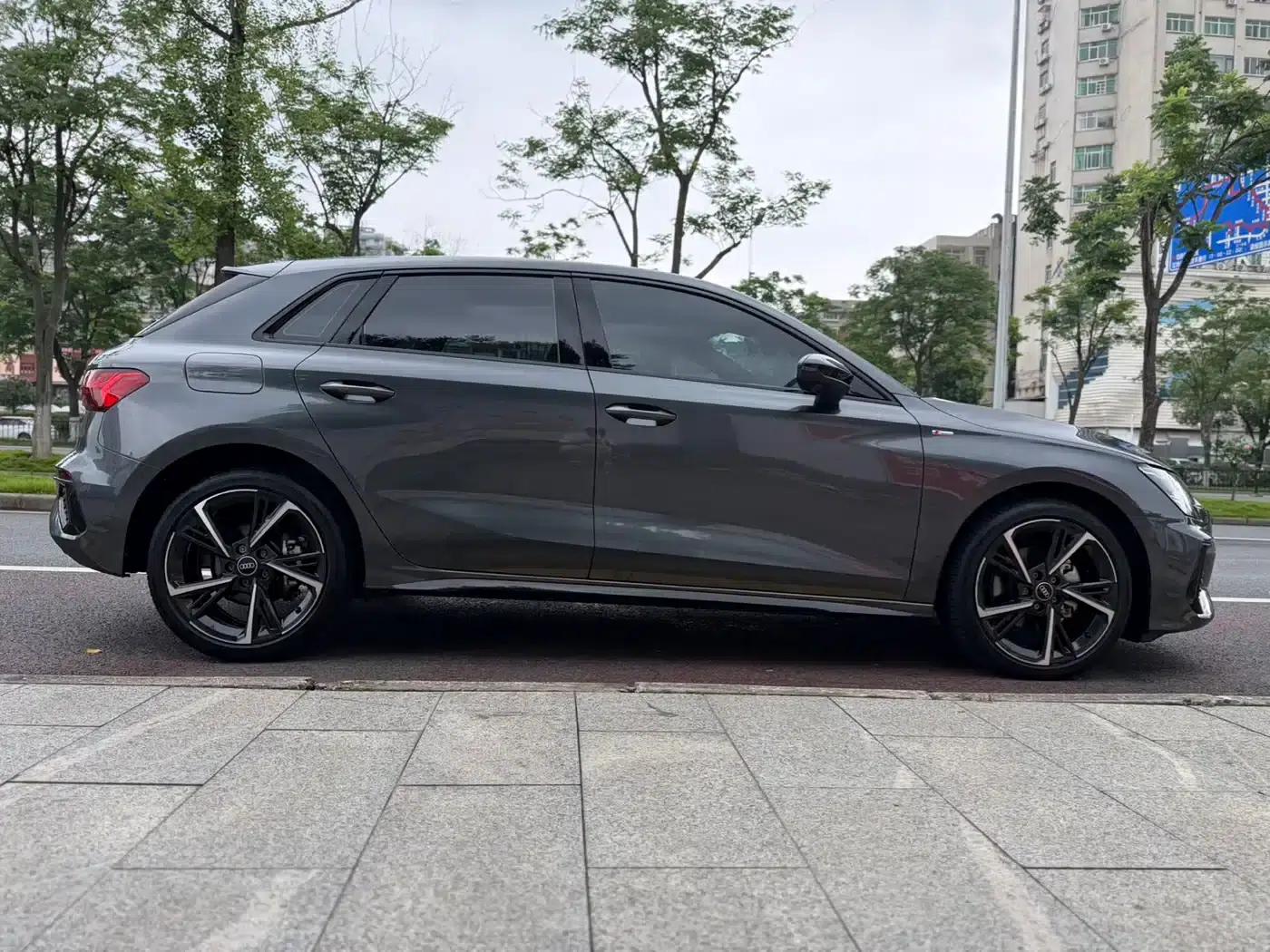 Audi A3 2022 Sportback 35 TFSI Fashion Sport — миниатюра 8