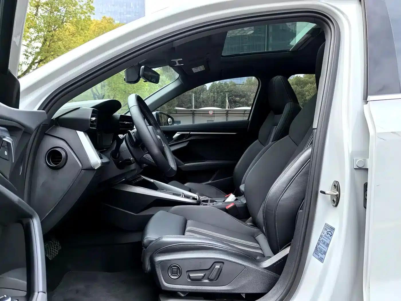 Audi A3 2023 Sportback 35 TFSI Fashion Sport — миниатюра 6