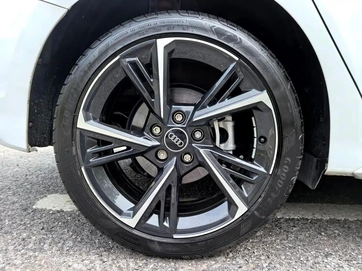Audi A3 2023 Sportback 35 TFSI Fashion Sport — миниатюра 8