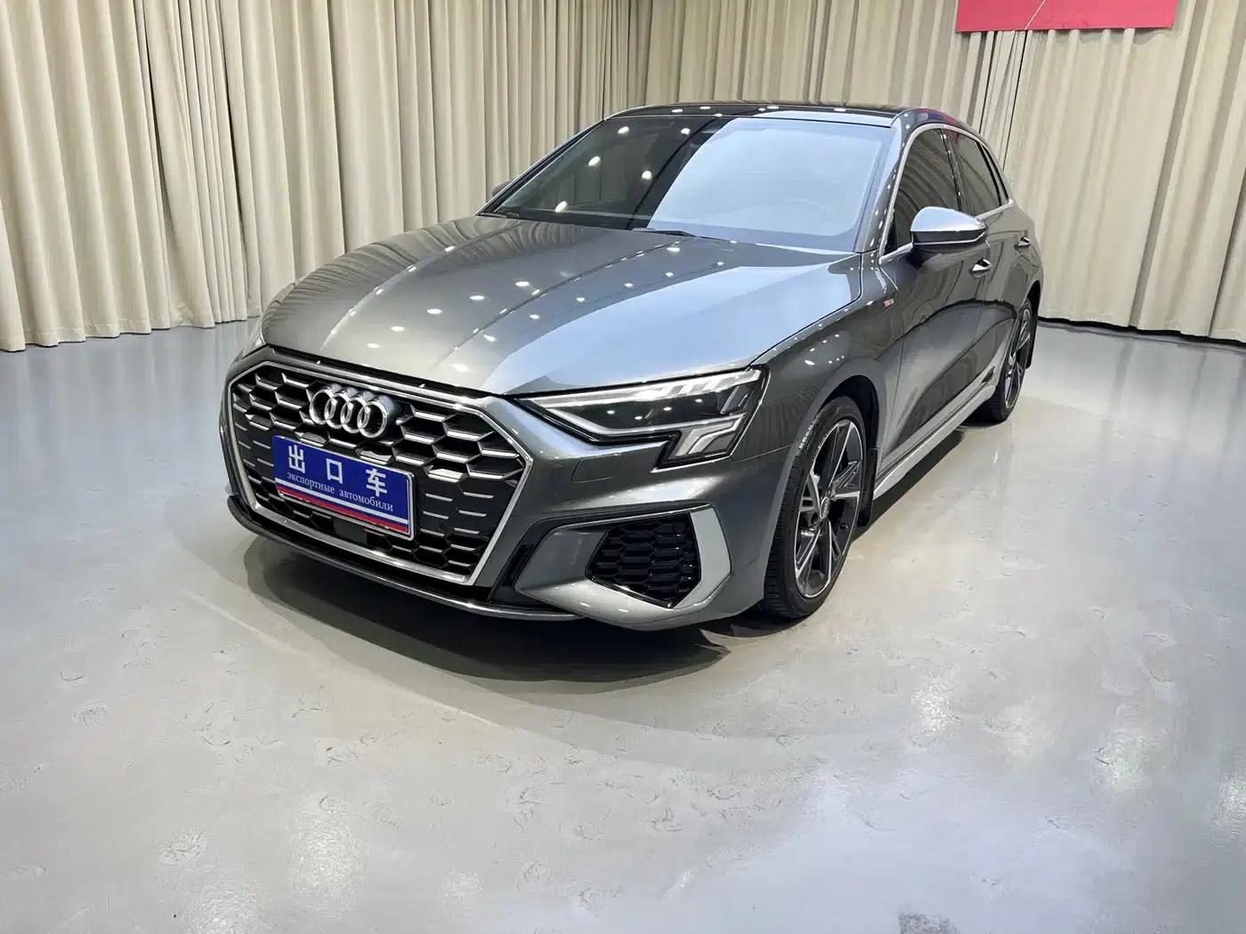 Audi A3 2023 Sportback 35 TFSI Fashion Sport — миниатюра 1