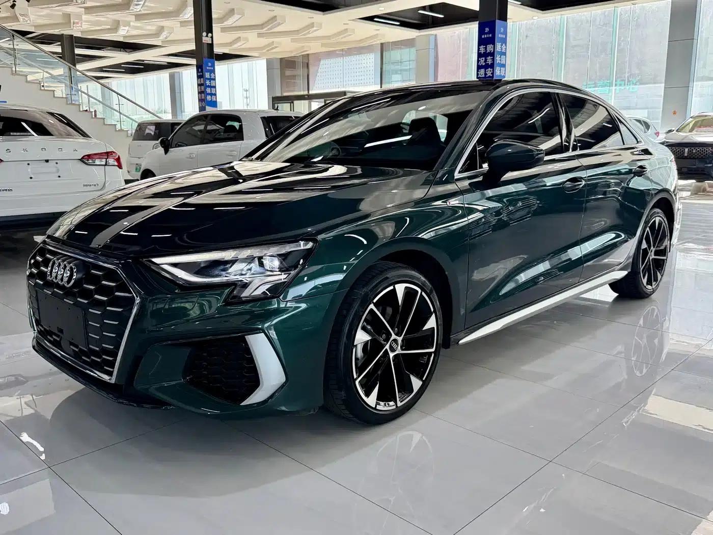 2023 Audi A3 A3L Limousine 35 TFSI Fashion Sport — миниатюра 1