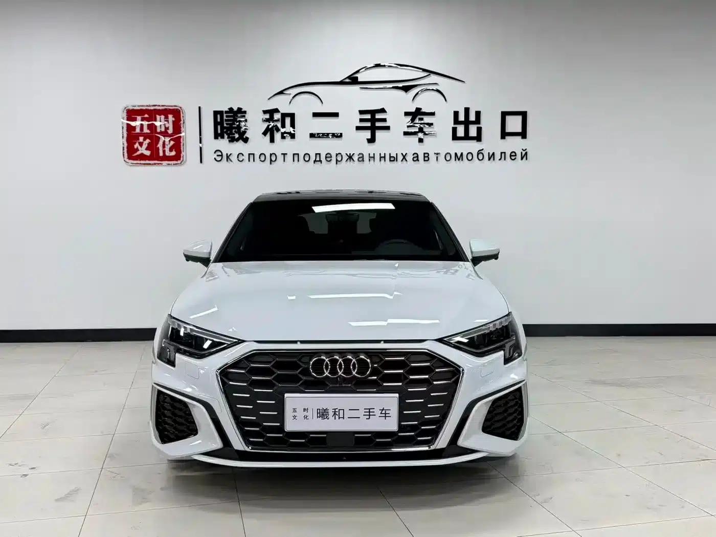 Audi A3 2022 Sportback 35 TFSI Fashion Sport — миниатюра 2