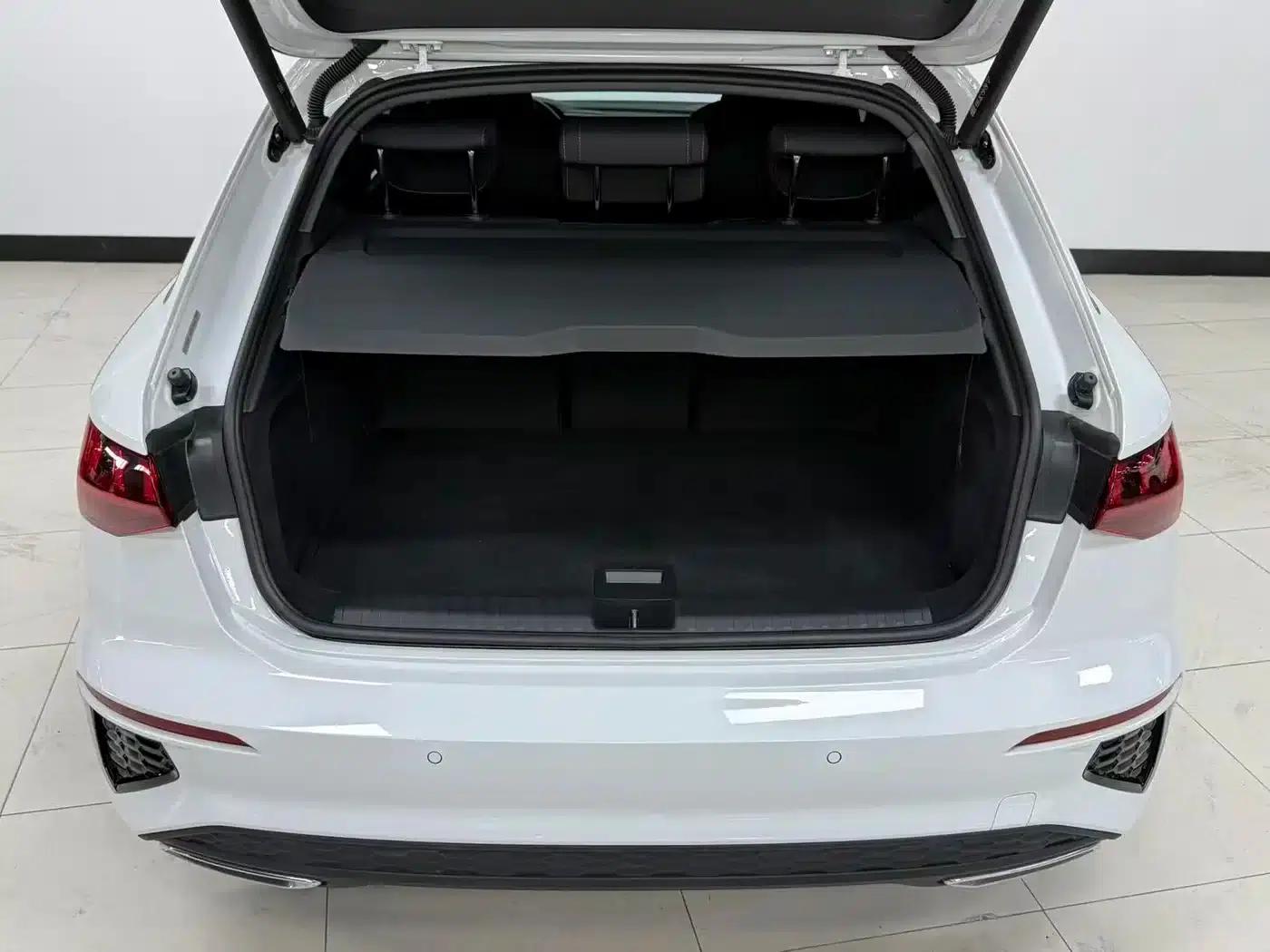 Audi A3 2022 Sportback 35 TFSI Fashion Sport — миниатюра 8