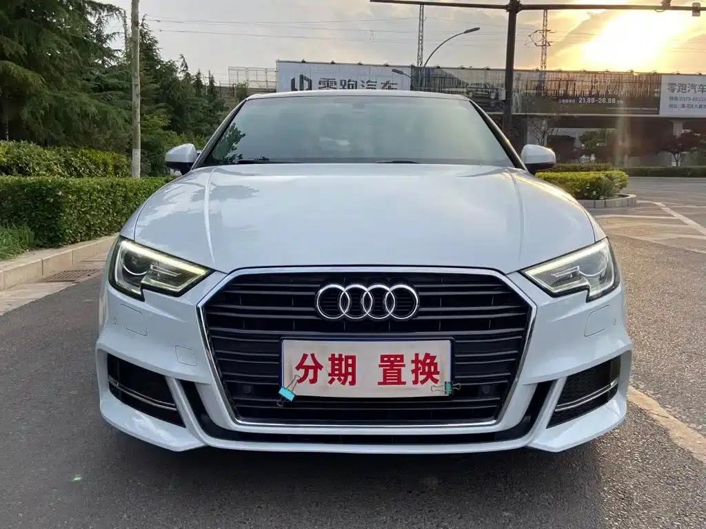 Audi A3 2017 Limousine 35 TFSI Fashion Edition — миниатюра 2