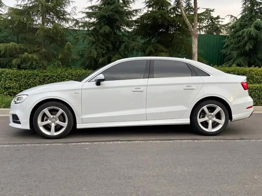 Audi A3 2017 Limousine 35 TFSI Fashion Edition — миниатюра 18