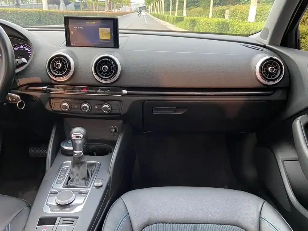 Audi A3 2017 Limousine 35 TFSI Fashion Edition — миниатюра 9