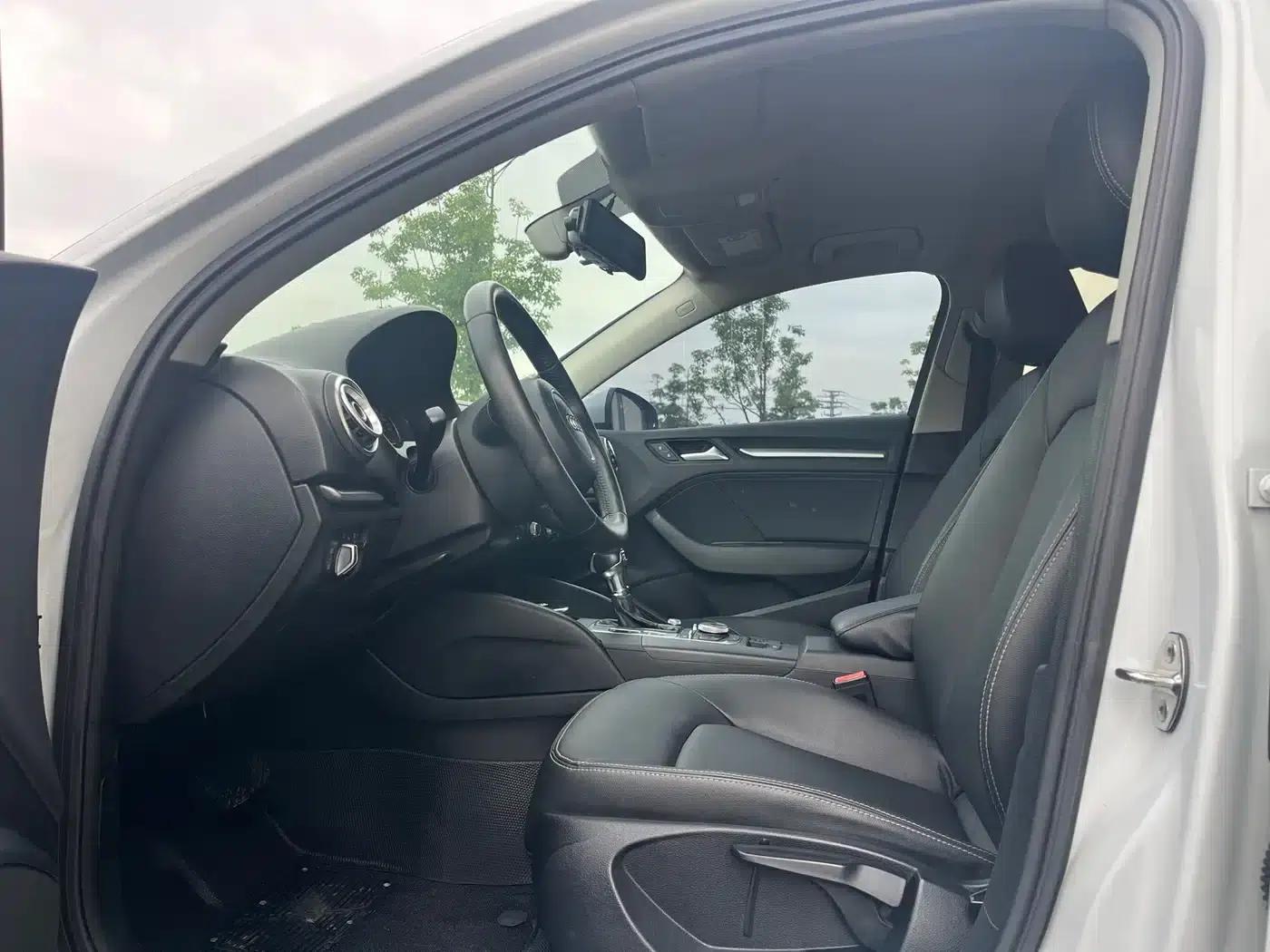 Audi A3 2016 Limousine 35 TFSI Progressive — миниатюра 10