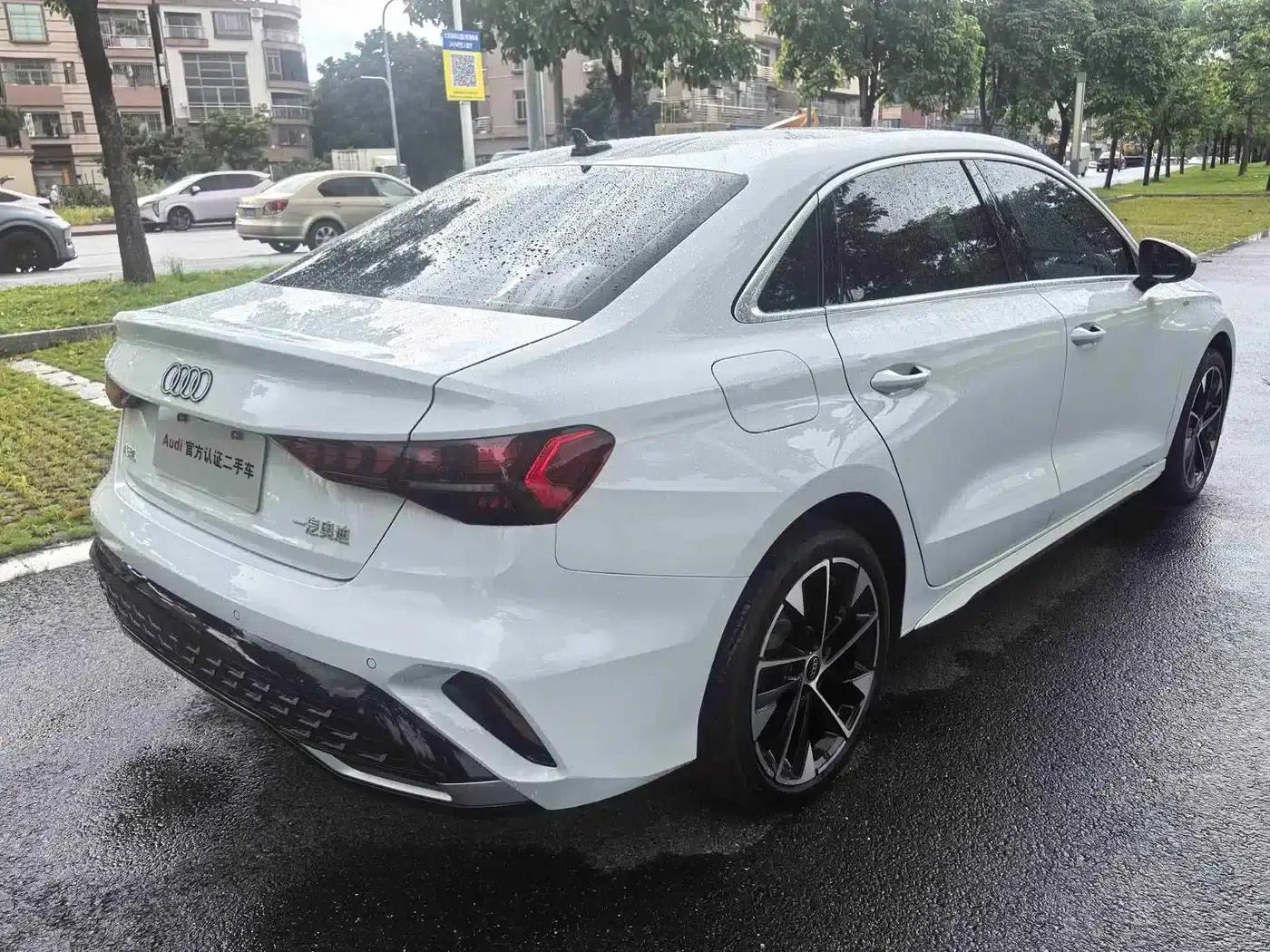 2026 Audi A3 A3L Limousine 35TFSI Flying Spur Luxury Edition — миниатюра 8