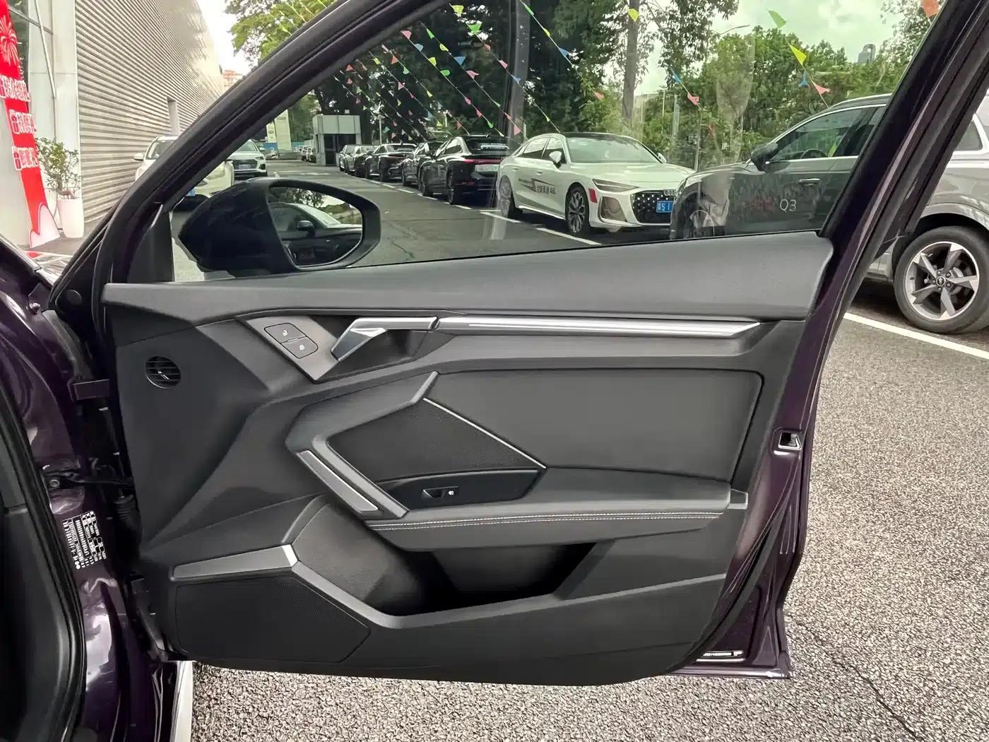 Audi A3 2026 Sportback 35TFSI Flying Spur Luxury Edition — миниатюра 18