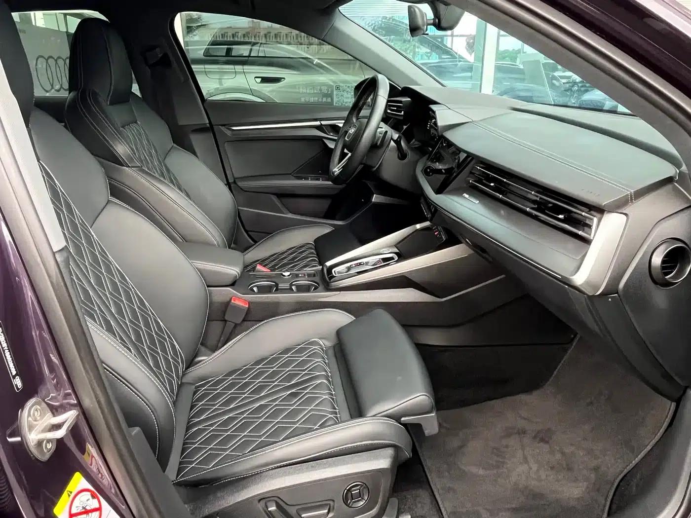 Audi A3 2026 Sportback 35TFSI Flying Spur Luxury Edition — миниатюра 19