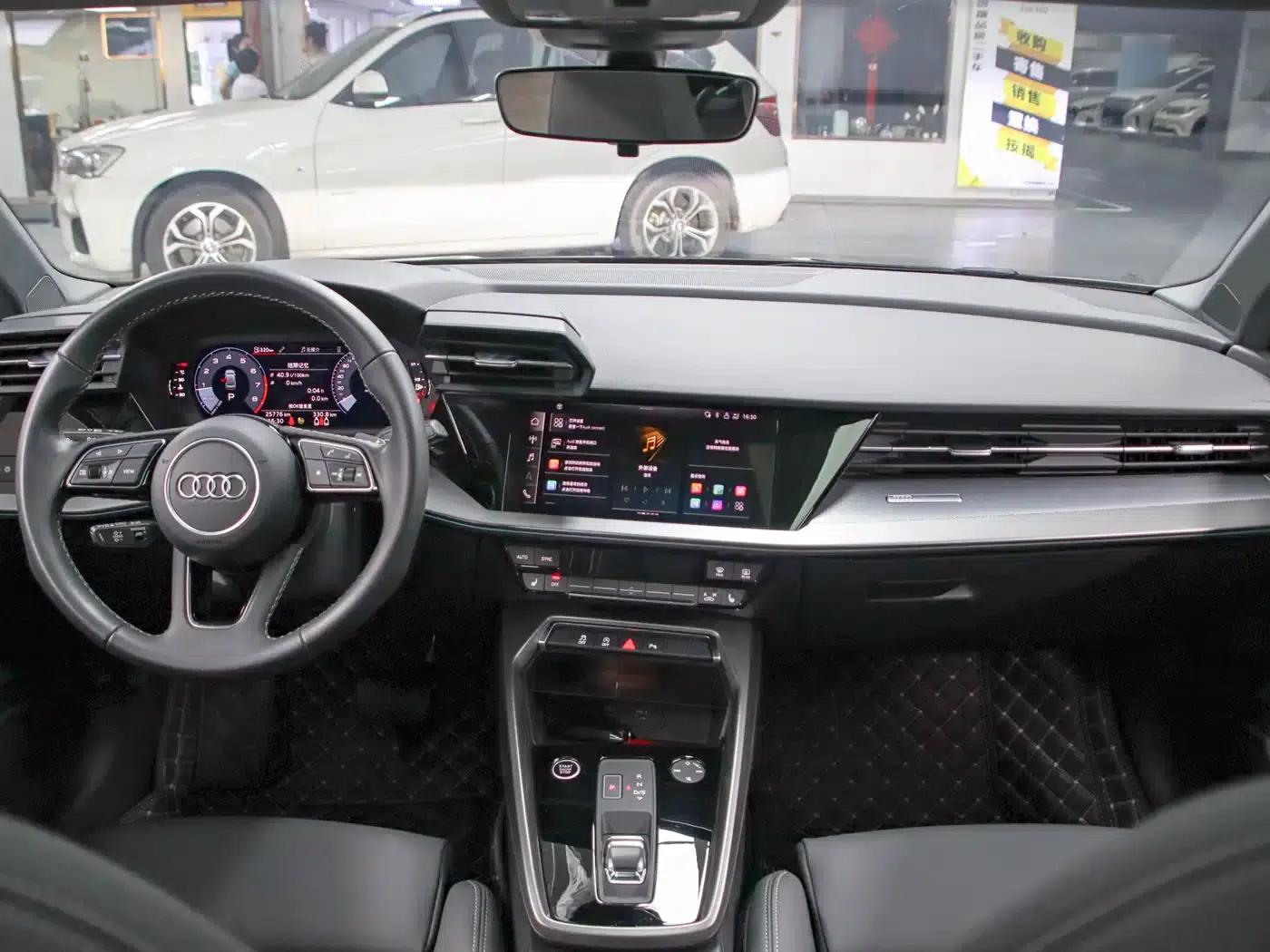 2023 Audi A3 A3L Limousine 35 TFSI Fashion Sport — миниатюра 4