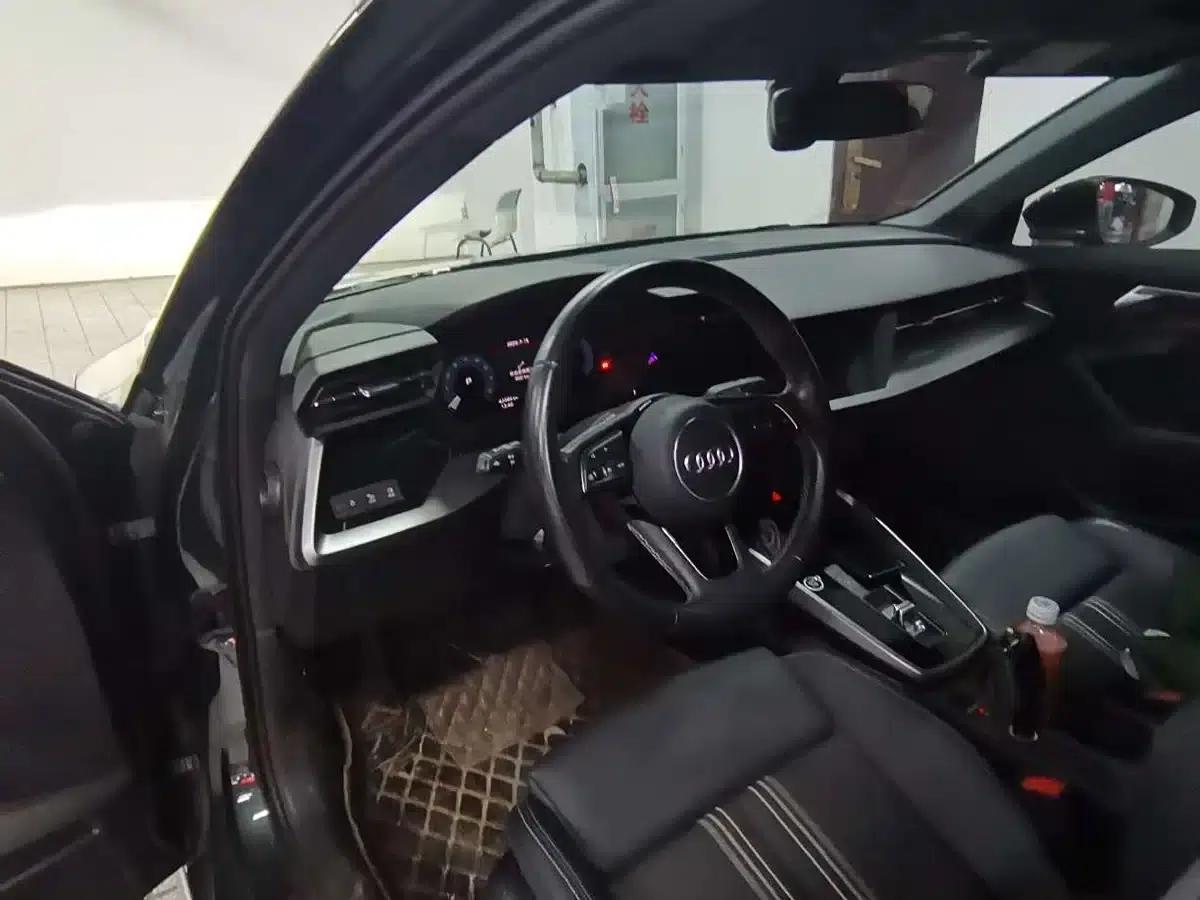 Audi A3 2023 Facelift A3L Limousine 35 TFSI Sporty Edition — миниатюра 6