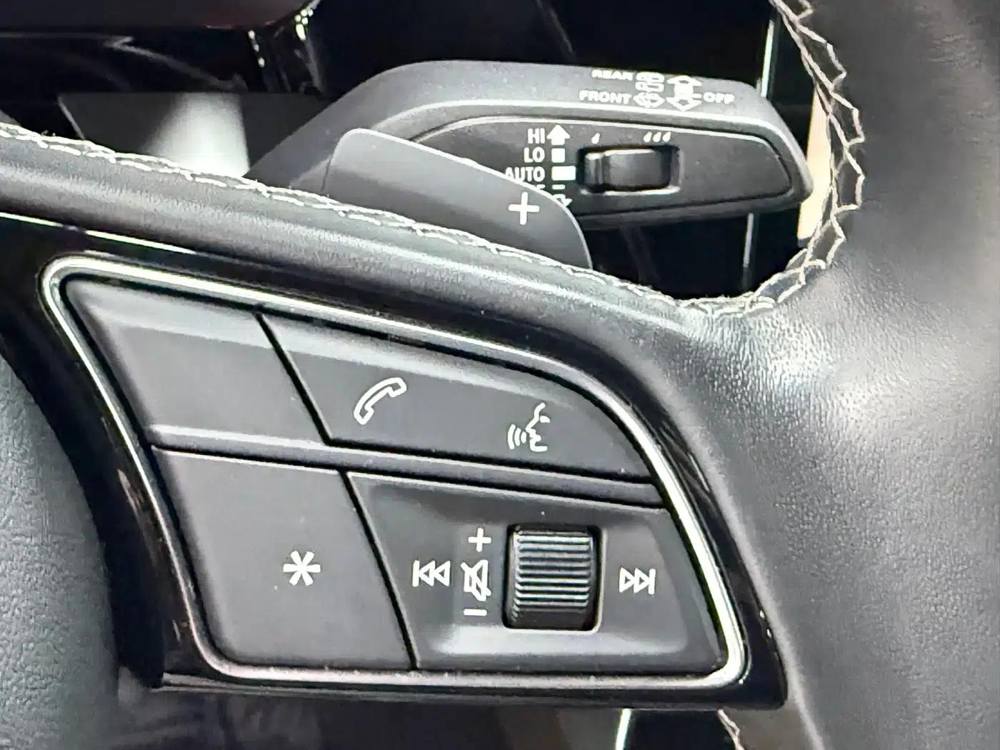 Audi A3 2023 Sportback 35 TFSI Fashion Sport — миниатюра 12