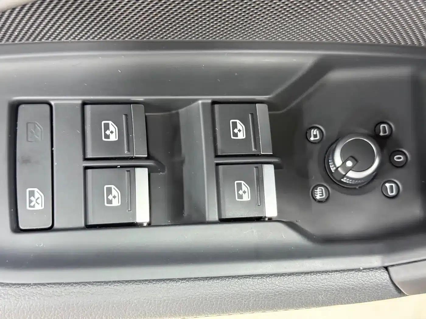 Audi A3 2023 Sportback 35 TFSI Fashion Sport — миниатюра 15