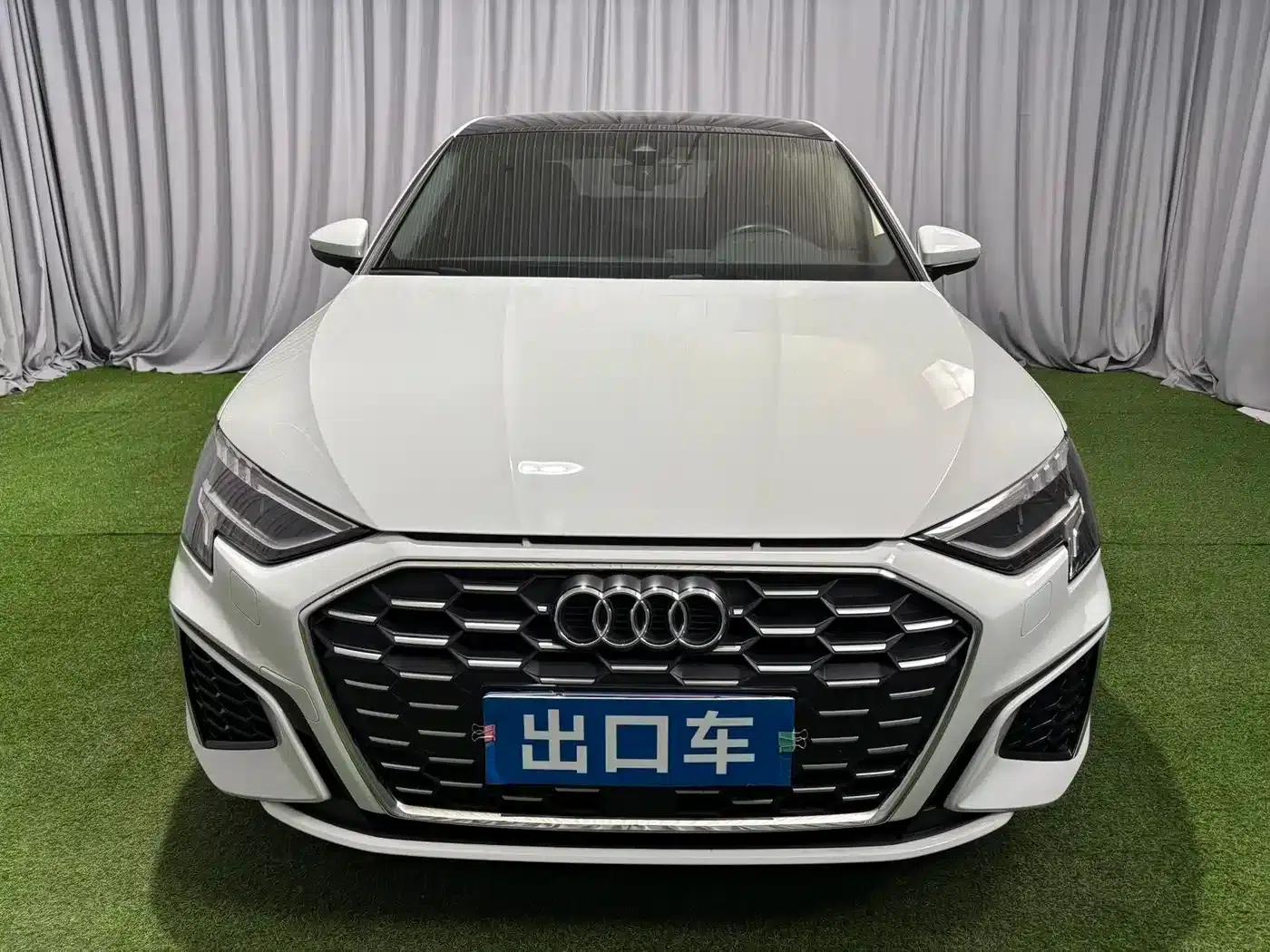 2022 Audi A3 A3L Limousine 35 TFSI Luxury Sport — миниатюра 2