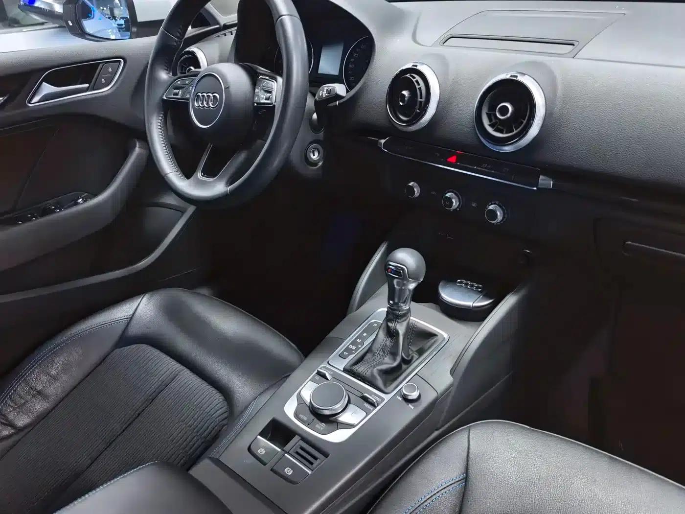 Audi A3 2019 Sportback 35 TFSI Fashion Edition (China VI Emission Standard) — миниатюра 12