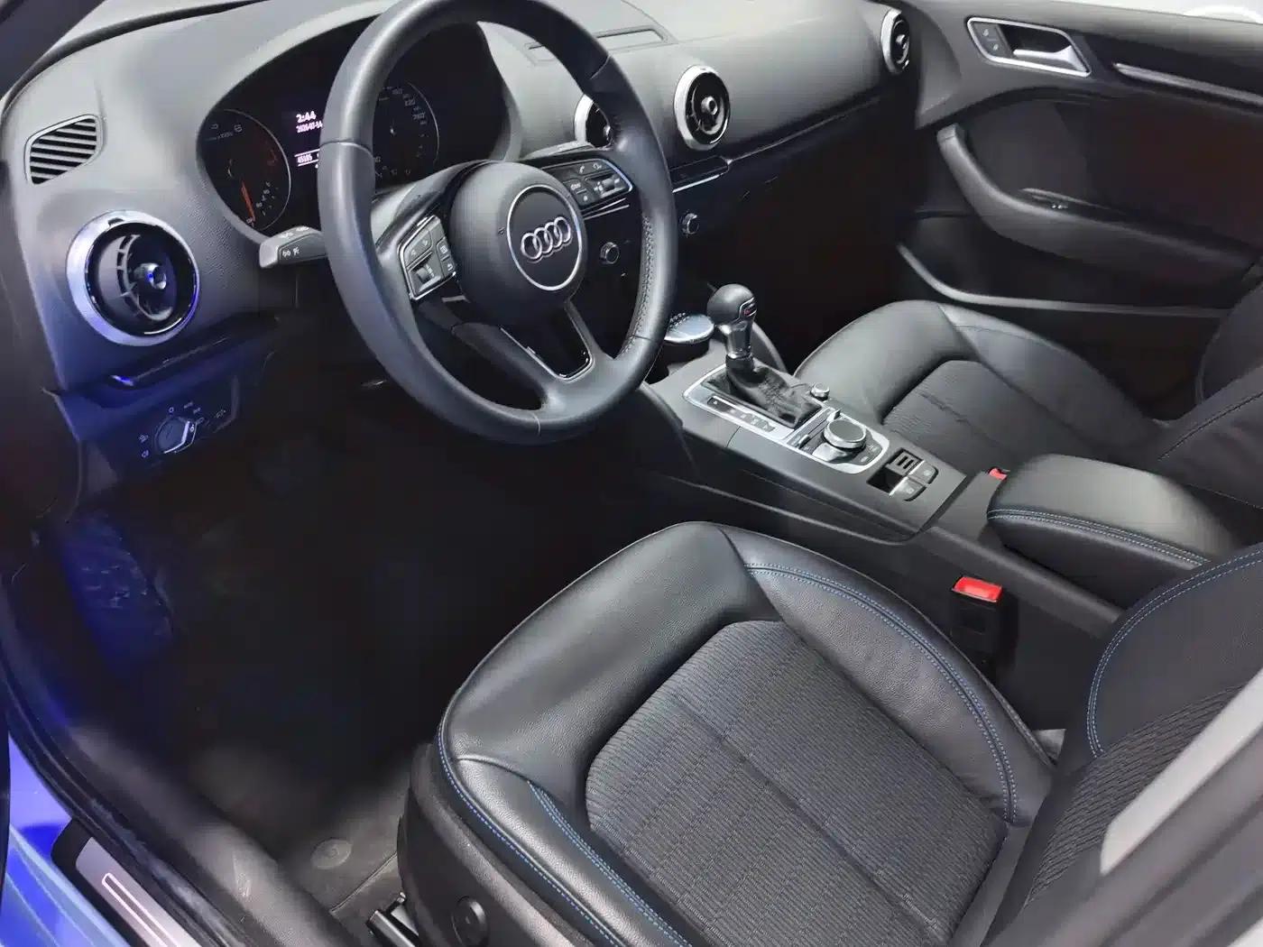 Audi A3 2019 Sportback 35 TFSI Fashion Edition (China VI Emission Standard) — миниатюра 4