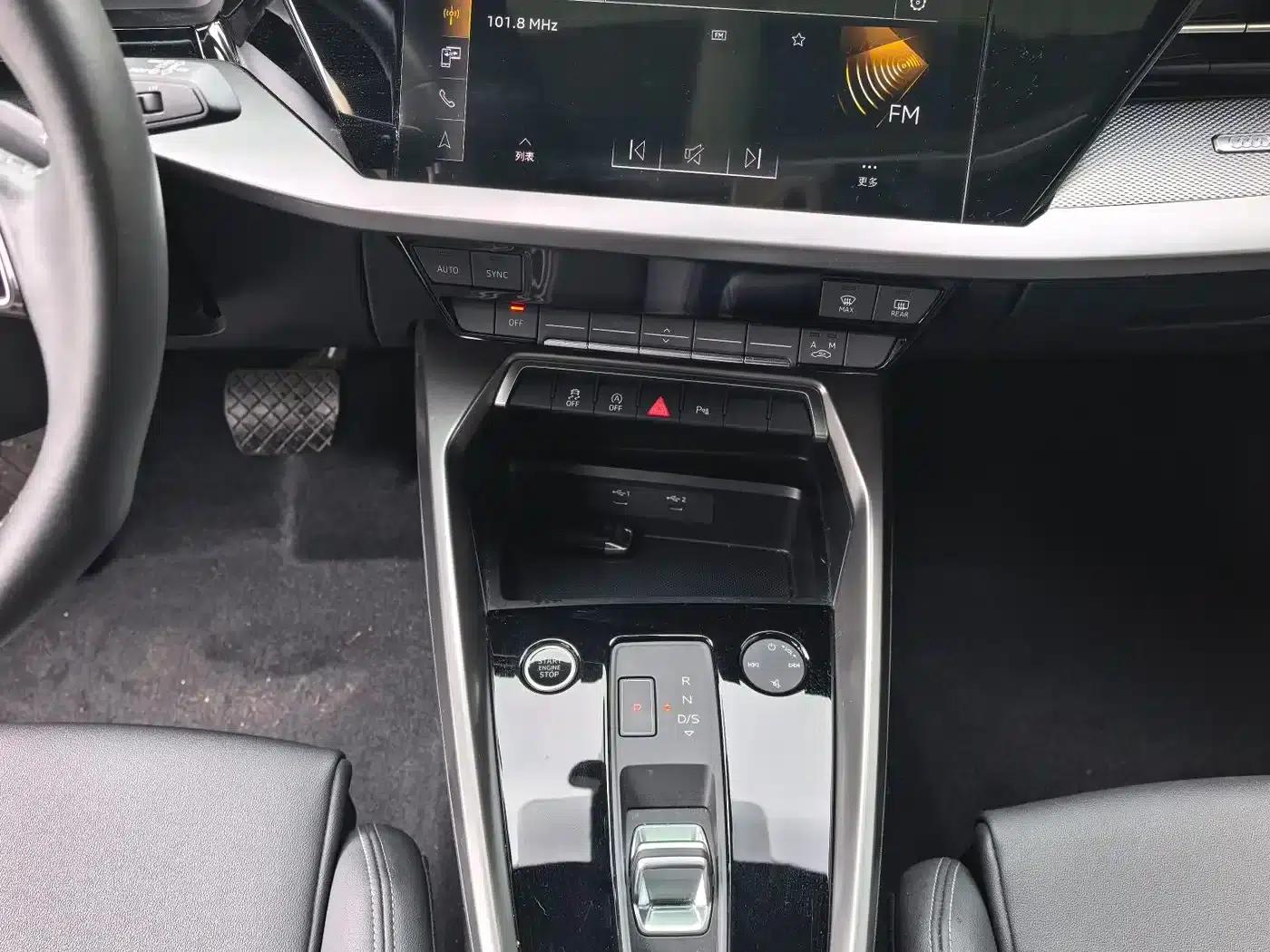 Audi A3 2021 Sportback 35 TFSI Fashion Sport — миниатюра 10
