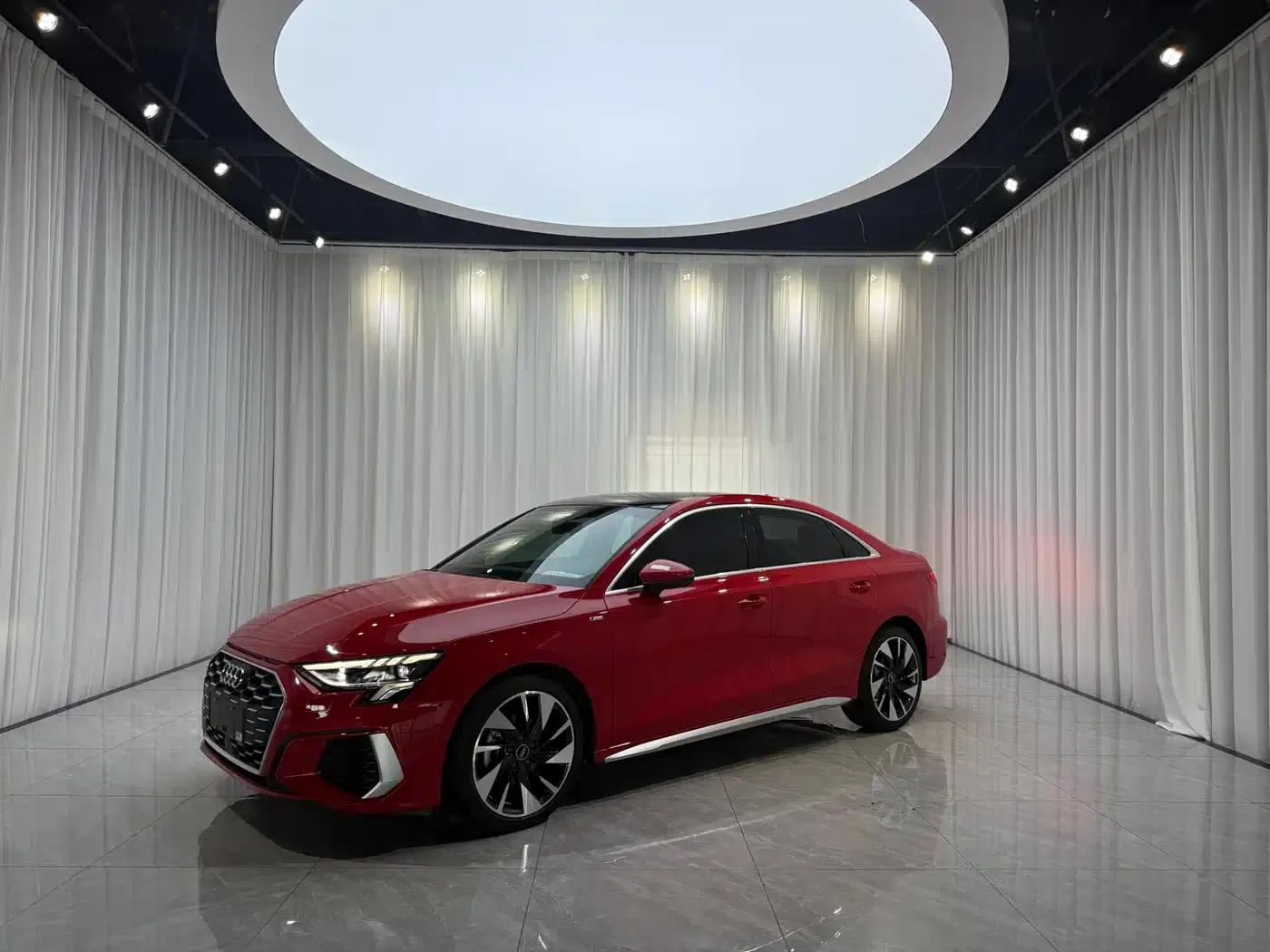 2022 Audi A3 A3L Limousine 35 TFSI Fashion Sport — миниатюра 1