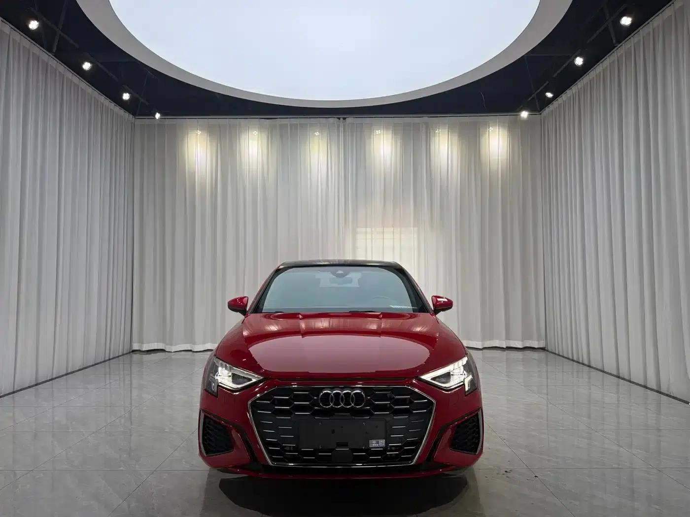 2022 Audi A3 A3L Limousine 35 TFSI Fashion Sport — миниатюра 2
