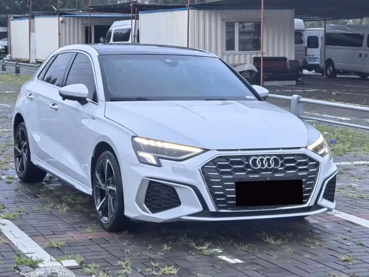 Audi A3 2023 Sportback 35 TFSI Fashion Sport — миниатюра 3