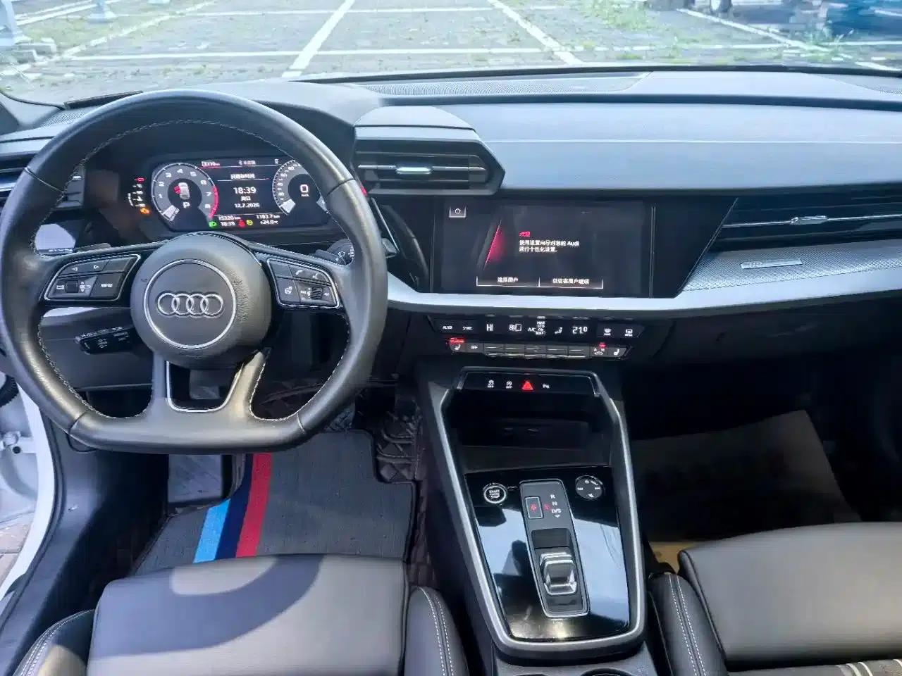 Audi A3 2023 Sportback 35 TFSI Fashion Sport — миниатюра 5