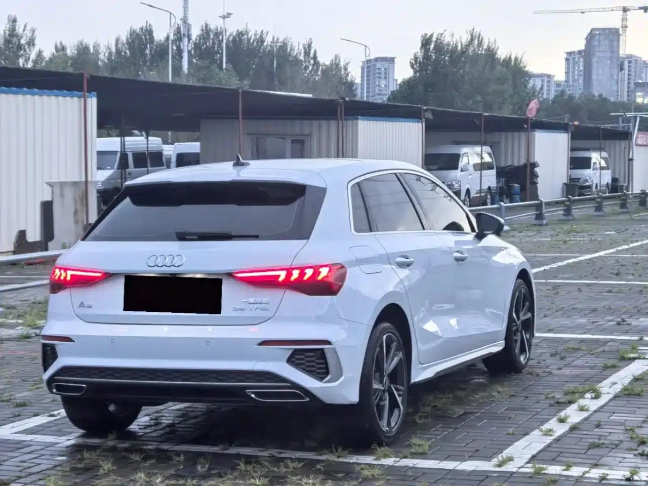 Audi A3 2023 Sportback 35 TFSI Fashion Sport — миниатюра 8