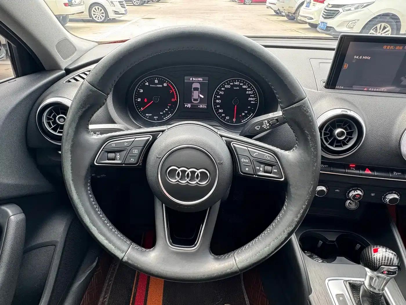 Audi A3 2019 Limousine 35 TFSI Fashion Edition (National V Emission Standard) — миниатюра 13