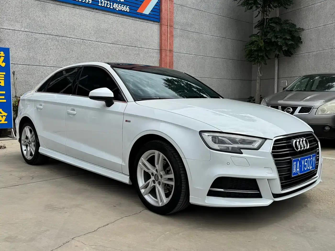 Audi A3 2019 Limousine 35 TFSI Fashion Edition (National V Emission Standard) — миниатюра 3