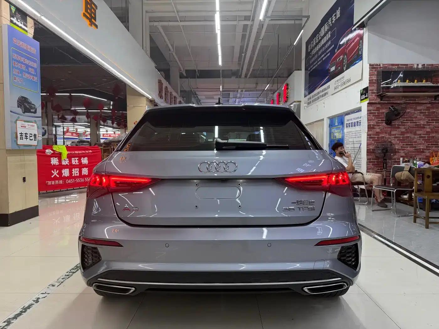 Audi A3 2023 Facelift Sportback 35 TFSI Fashion Sporty Model — миниатюра 6