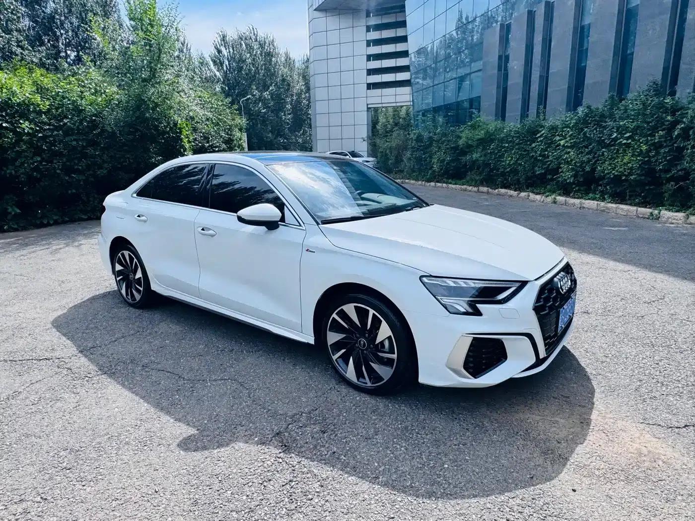 2023 Audi A3 A3L Limousine 35 TFSI Fashion Sport — миниатюра 3