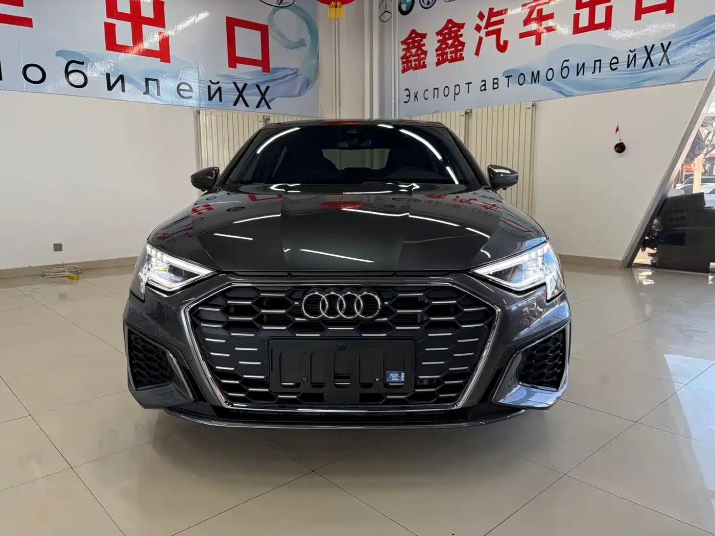 2023 Audi A3 A3L Limousine 35 TFSI Fashion Sport — миниатюра 2