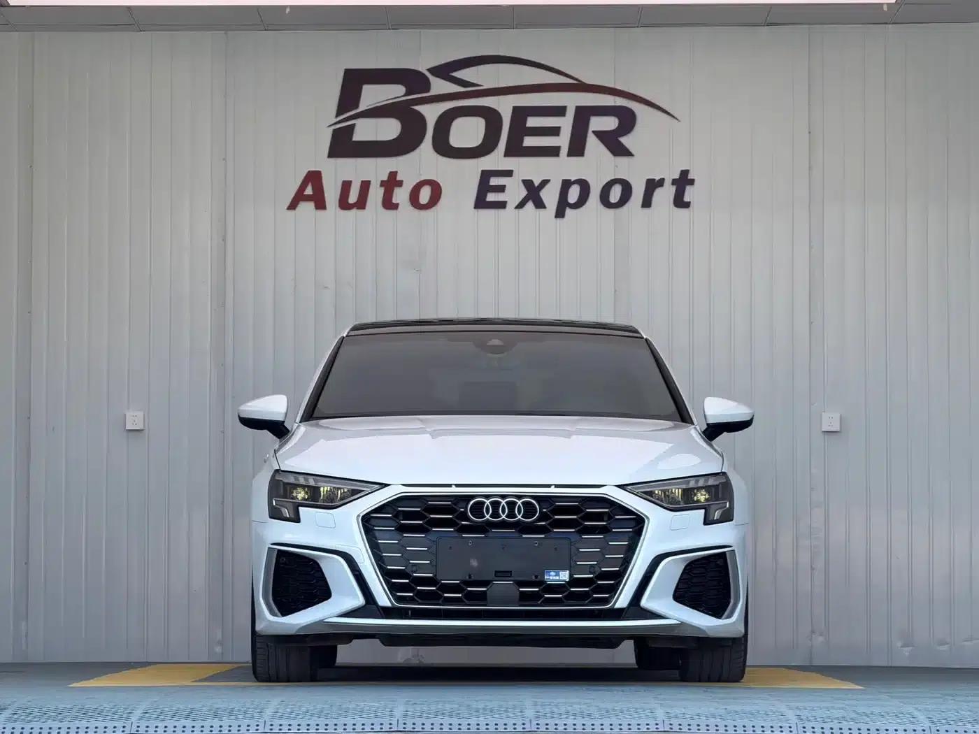 Audi A3 2022 Sportback 35 TFSI Fashion Sport — миниатюра 2