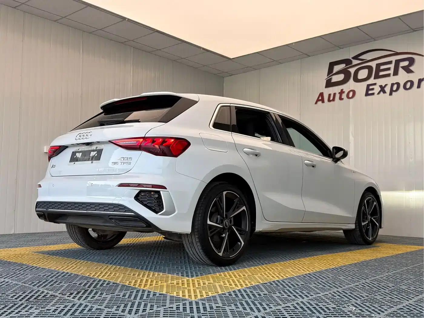 Audi A3 2022 Sportback 35 TFSI Fashion Sport — миниатюра 6