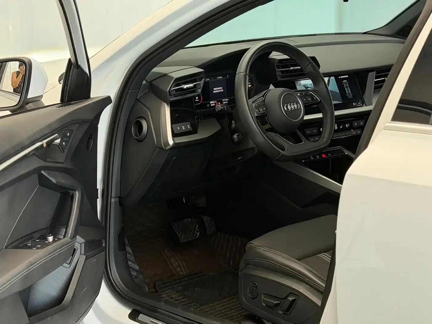 Audi A3 2022 Sportback 35 TFSI Fashion Sport — миниатюра 8