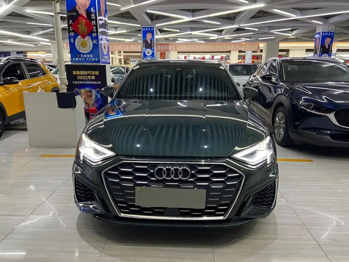 2022 Audi A3 A3L Limousine 35 TFSI Fashion Sport — миниатюра 2