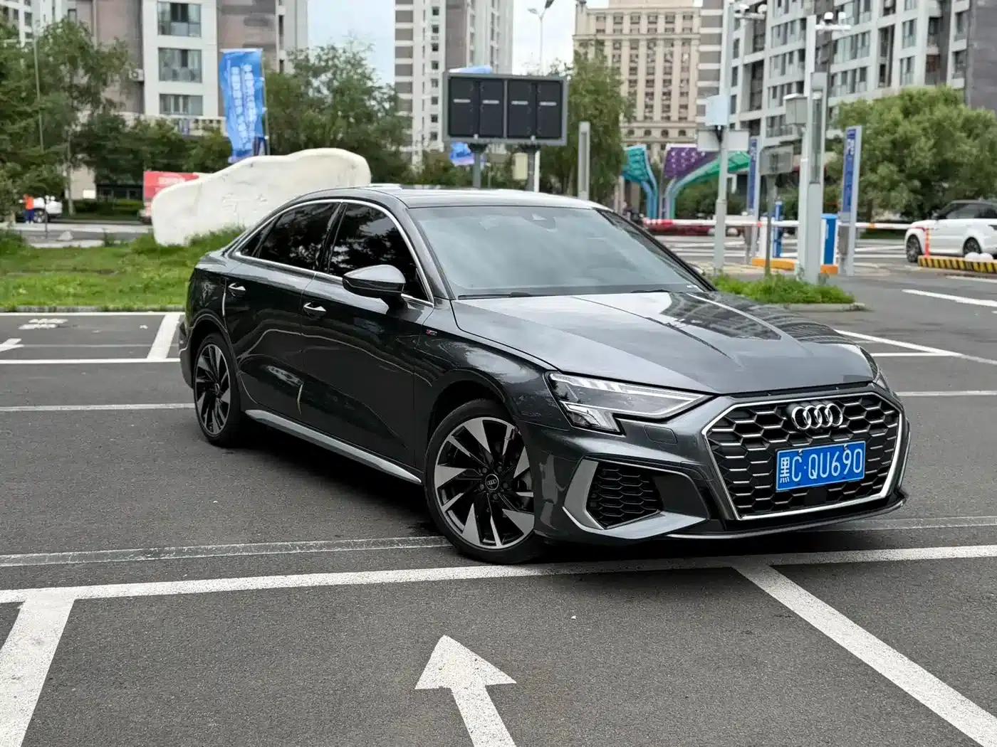 2024 Audi A3 A3L Limousine 35 TFSI Fashion Sport — миниатюра 3