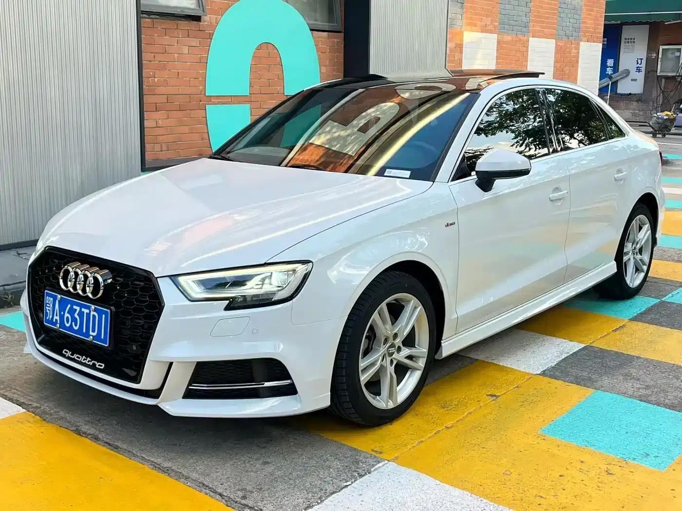 Audi A3 2020 Limousine 35 TFSI Fashion Edition (National V Emission Standard) — миниатюра 1