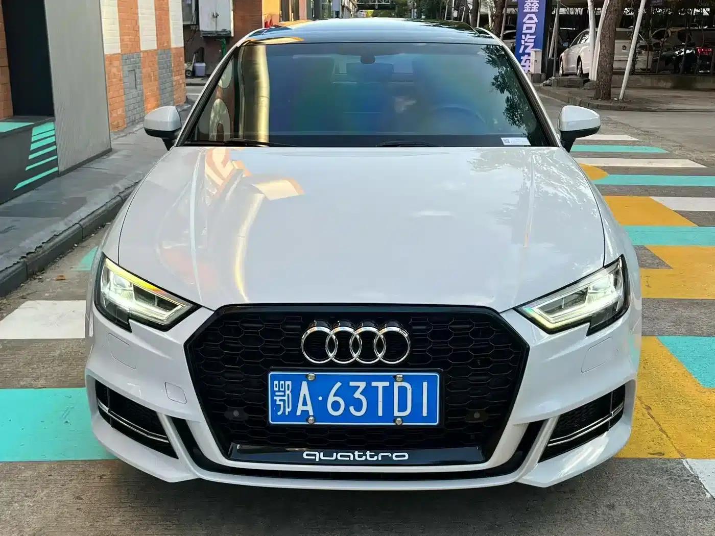 Audi A3 2020 Limousine 35 TFSI Fashion Edition (National V Emission Standard) — миниатюра 2