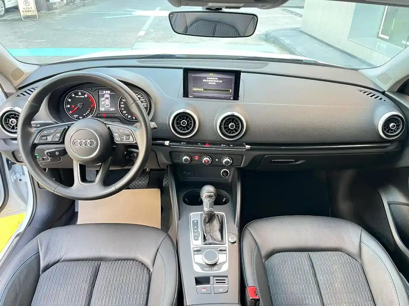 Audi A3 2020 Limousine 35 TFSI Fashion Edition (National V Emission Standard) — миниатюра 5