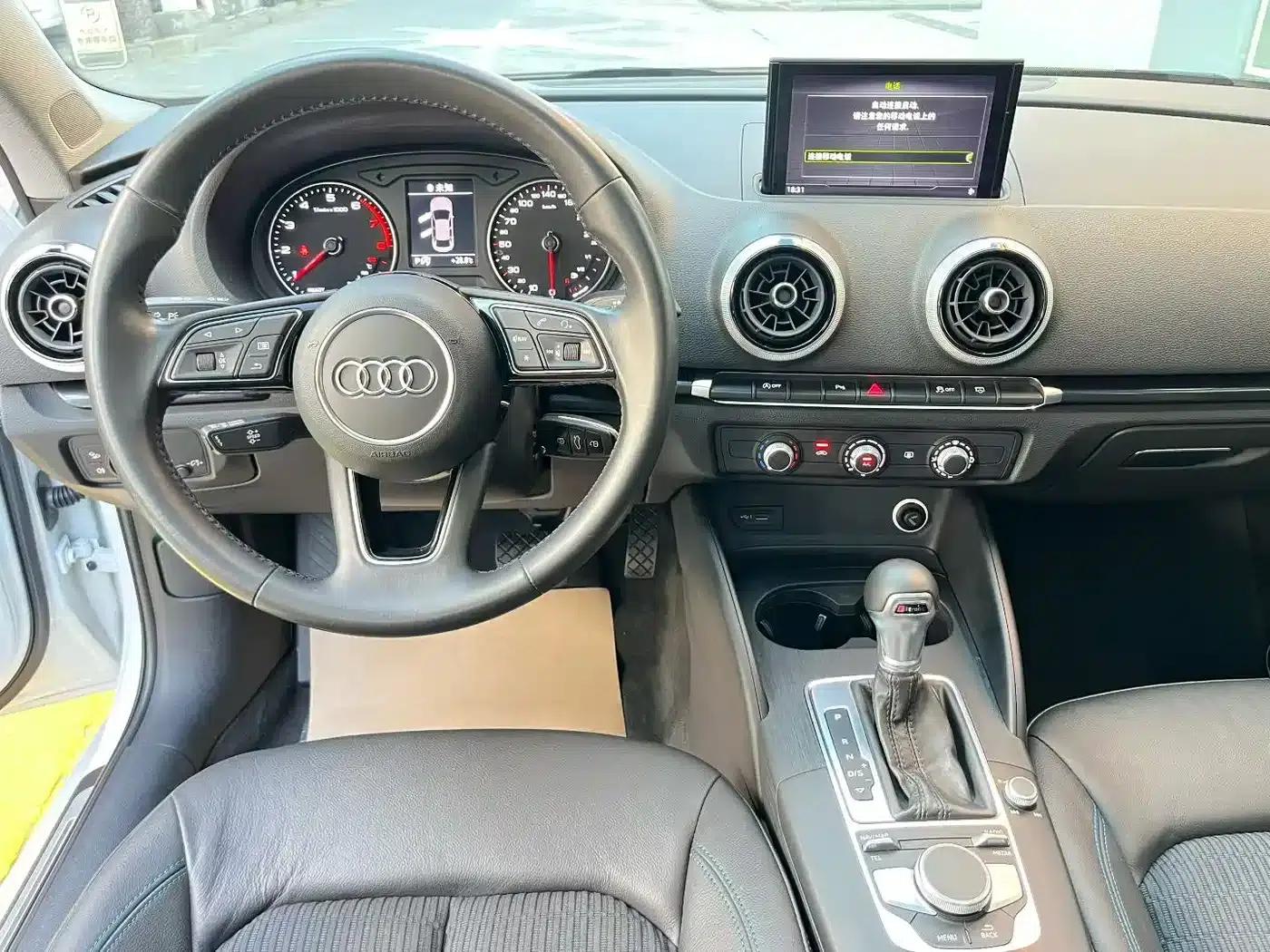Audi A3 2020 Limousine 35 TFSI Fashion Edition (National V Emission Standard) — миниатюра 6