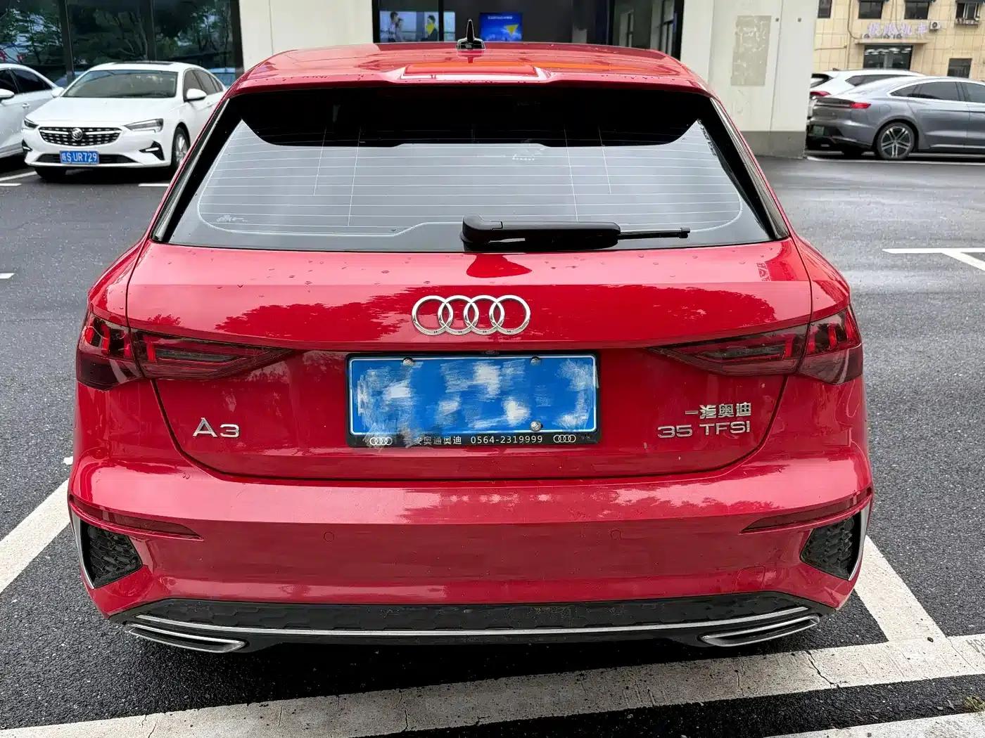 Audi A3 2022 Sportback 35 TFSI Fashion Sport — миниатюра 2