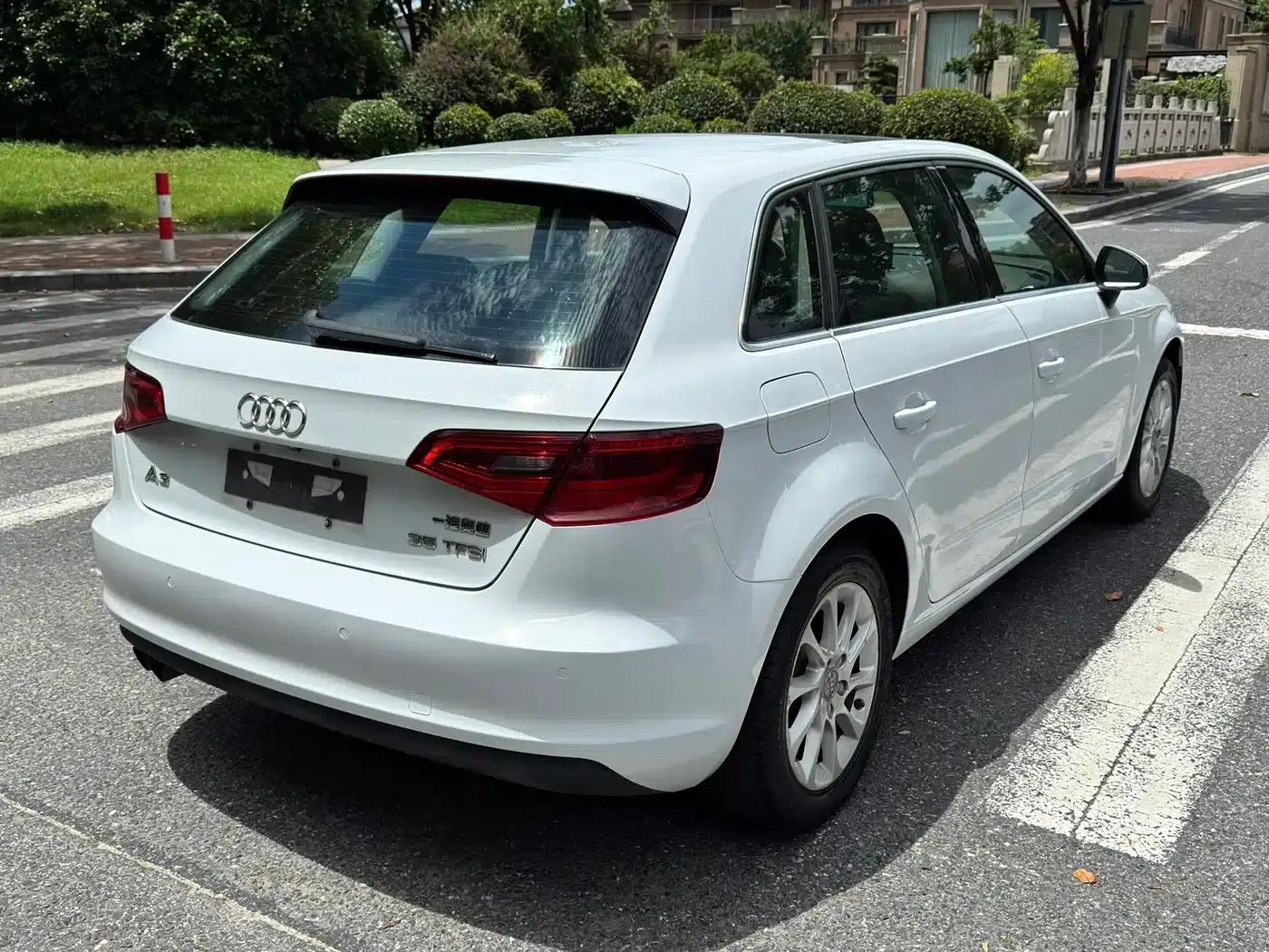 Audi A3 2016 Sportback 35 TFSI Leading Edition — миниатюра 7
