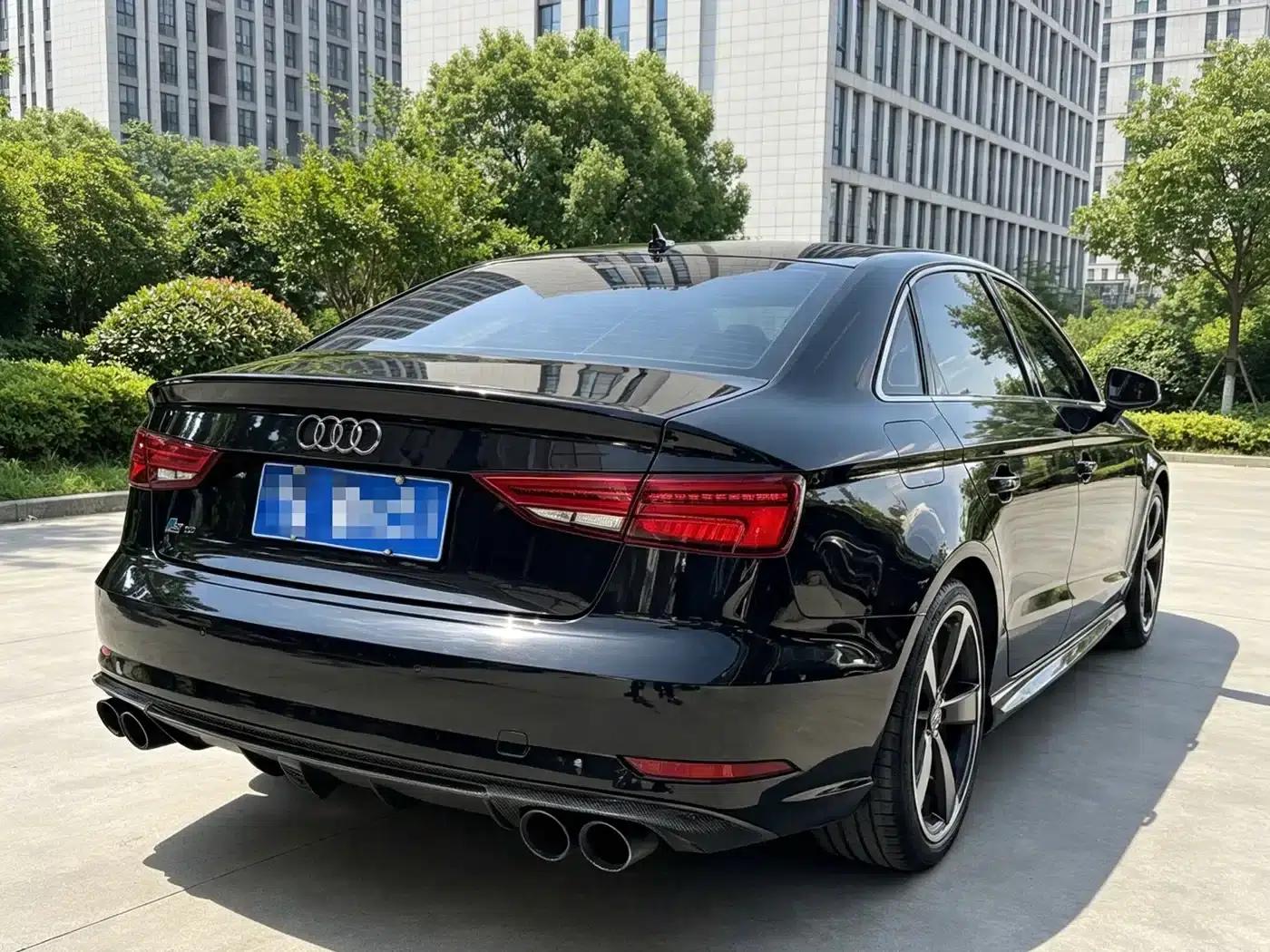 Audi A3 2017 Limousine 35 TFSI Progressive — миниатюра 16