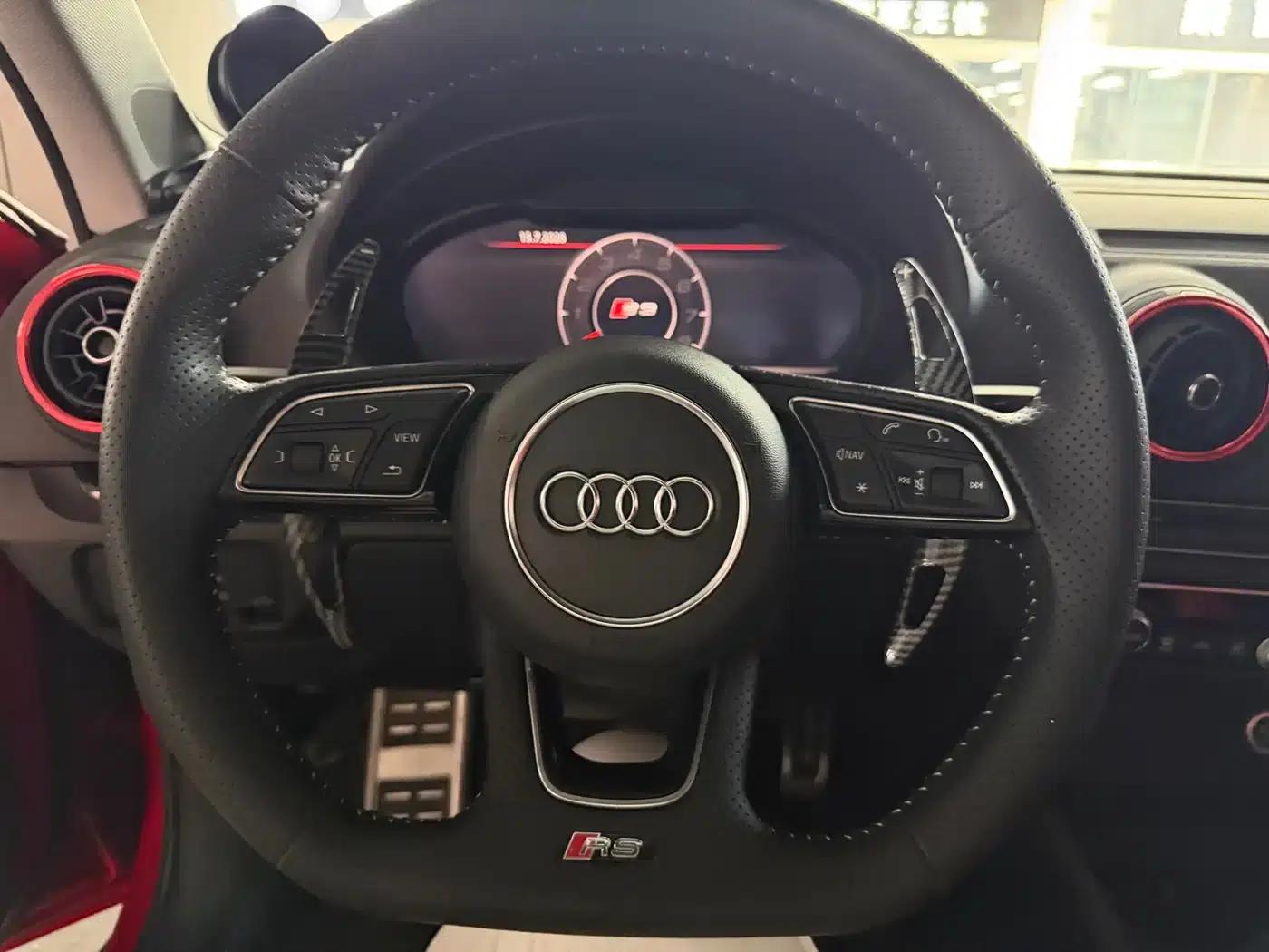 Audi A3 2017 Limousine 35 TFSI Progressive — миниатюра 4