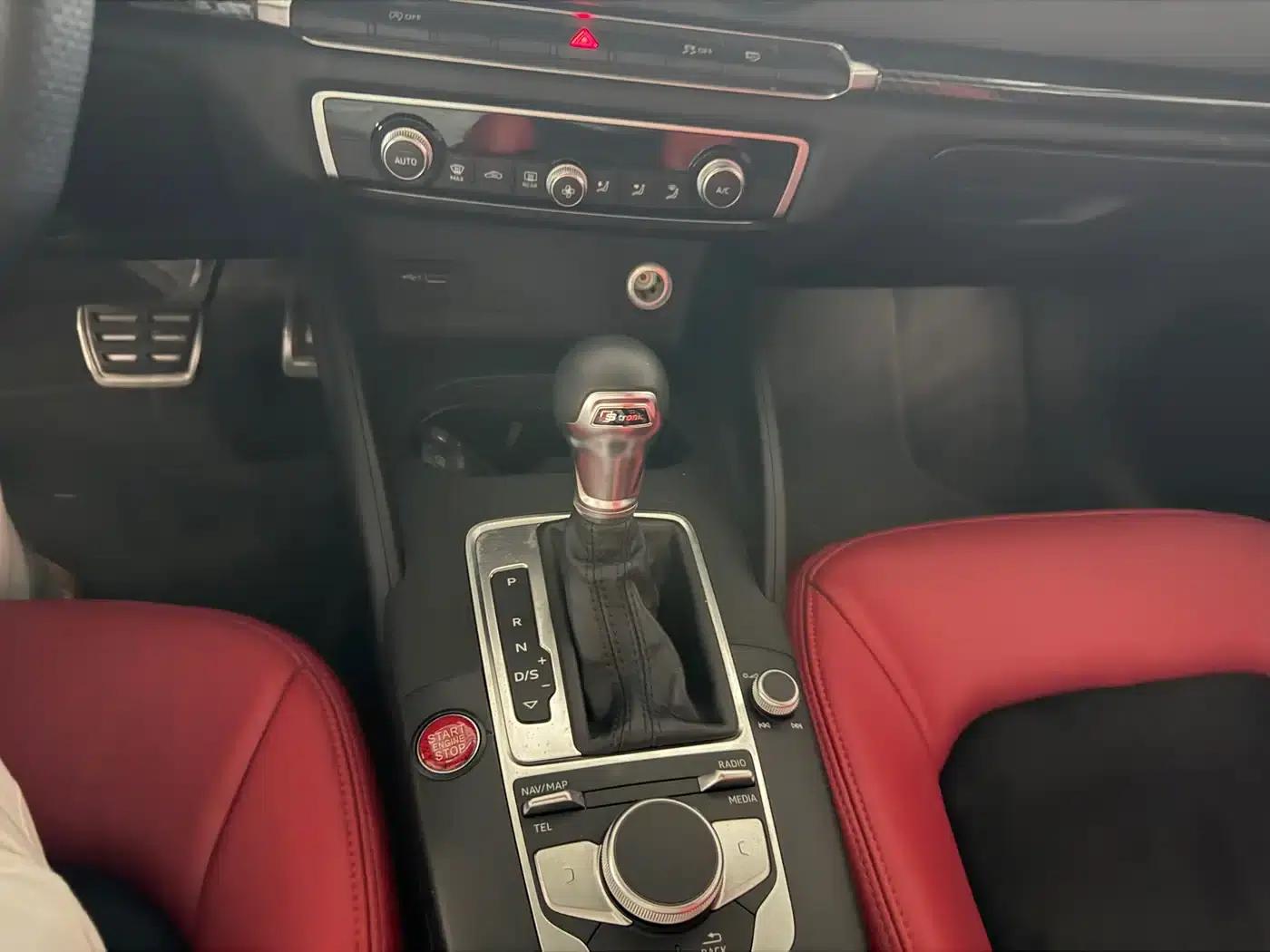 Audi A3 2017 Limousine 35 TFSI Progressive — миниатюра 6