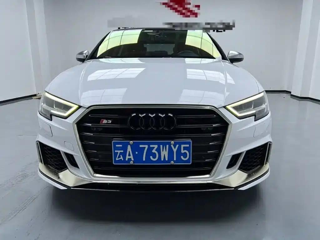 Audi A3 2015 Limousine 35 TFSI Millionth Anniversary Comfort Edition — миниатюра 2
