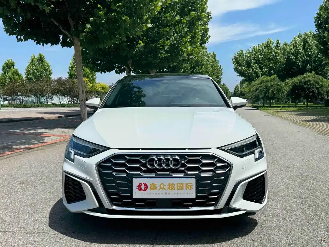 2022 Audi A3 A3L Limousine 35 TFSI Fashion Sport — миниатюра 2